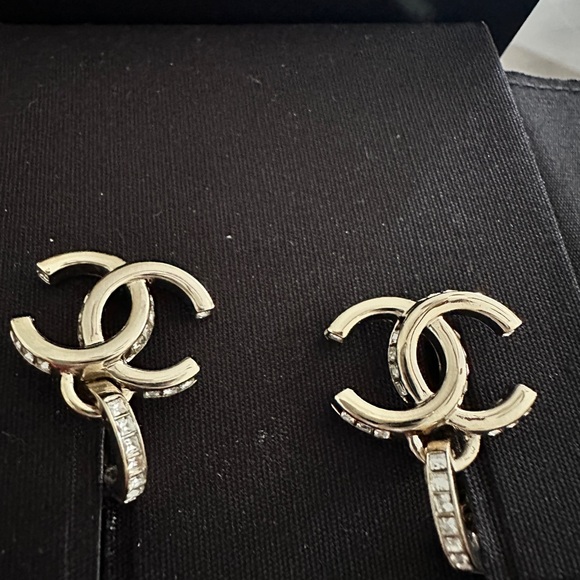 Authentic CHANEL CC Crystal Earrings - Picture 2 of 4